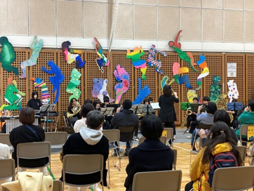 井荻中学校吹奏楽部の演奏の写真