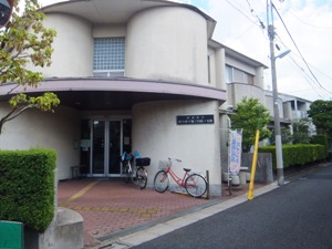 写真：ゆうゆう堀ノ内松ノ木館の外観