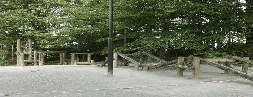 写真：切通し公園