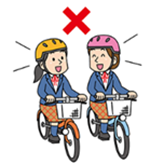 ルール違反の並進をしながら自転車運転する二人の絵