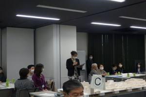 区長が話をしている写真