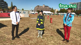 消防団員にインタビューしている様子