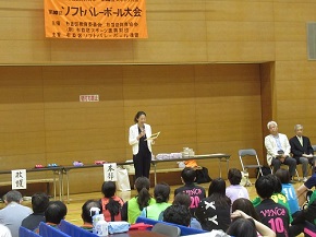 開会式での挨拶の様子3