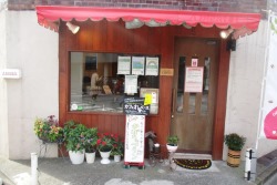 写真：カフェ　ネージュ